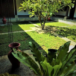 Ardeen Villa - superb 3 bedroom beachfront for 6, BB, free pick up entire villa stays of 7 nights arriving together, pool, serviced, taxes included